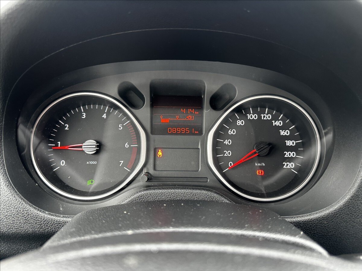 Citroën C-Elysée Sedan / Limuzína 1,2 l 60 kw