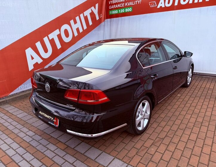 Volkswagen Passat Sedan / Limuzína 2,0 l 130 kw