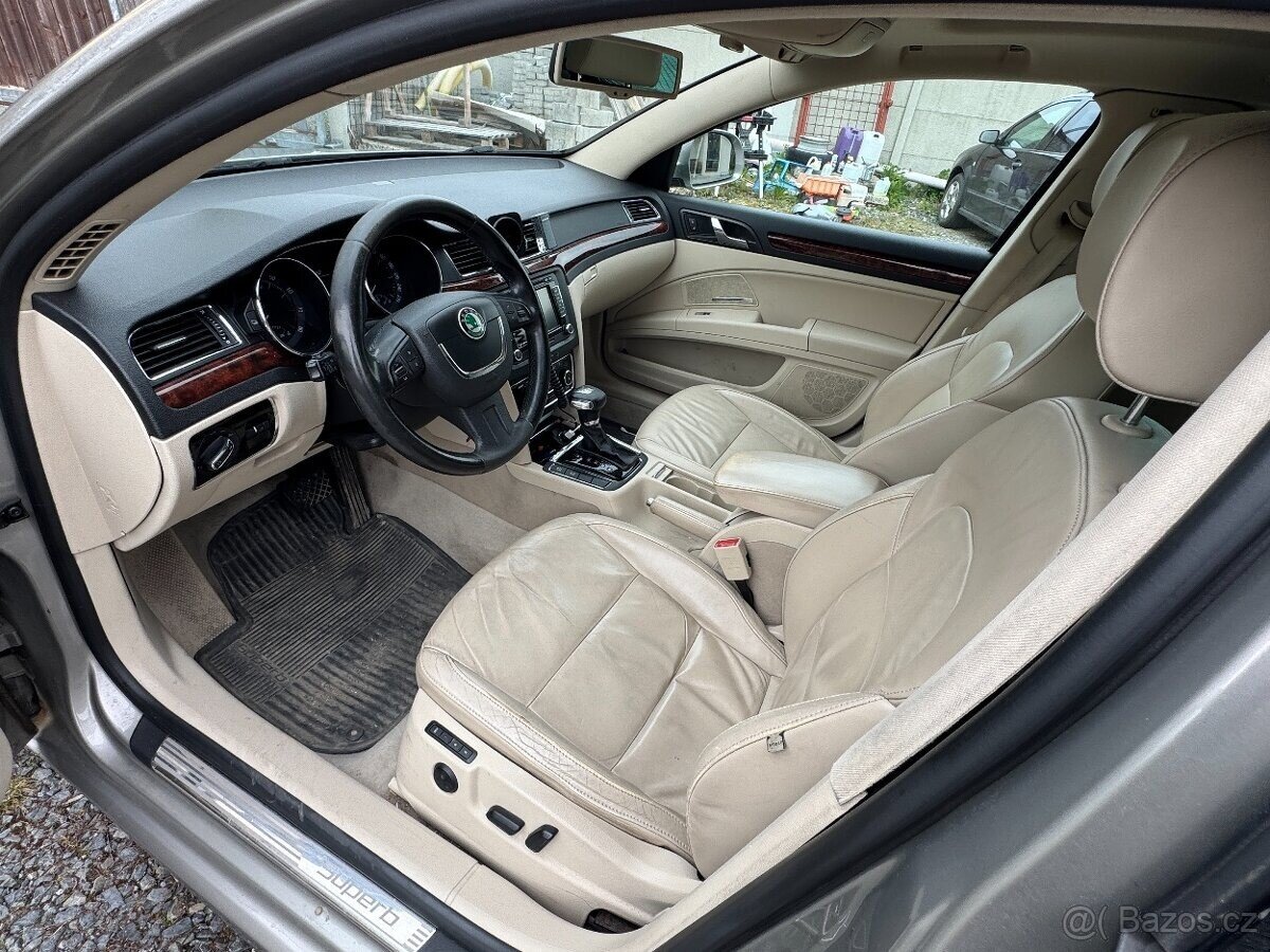 Škoda Superb Kombi 3,6 l 191 kw