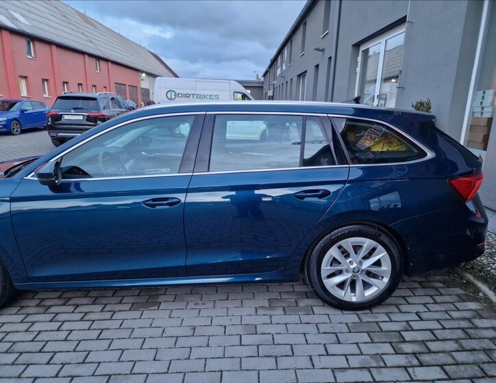 Škoda Octavia Kombi 2,0 l 85 kw