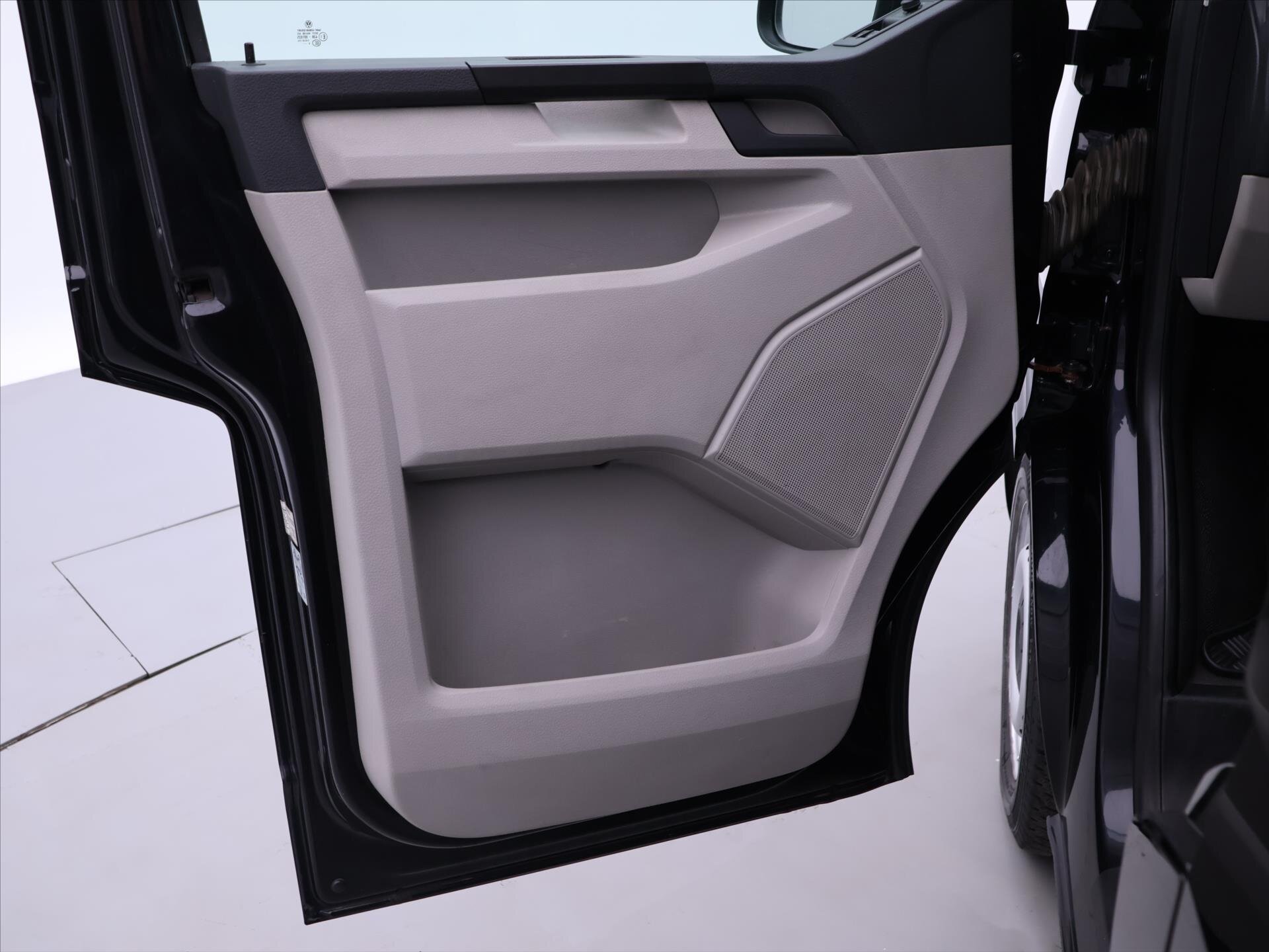 Volkswagen Transporter Kombi 2,0 l 110 kw