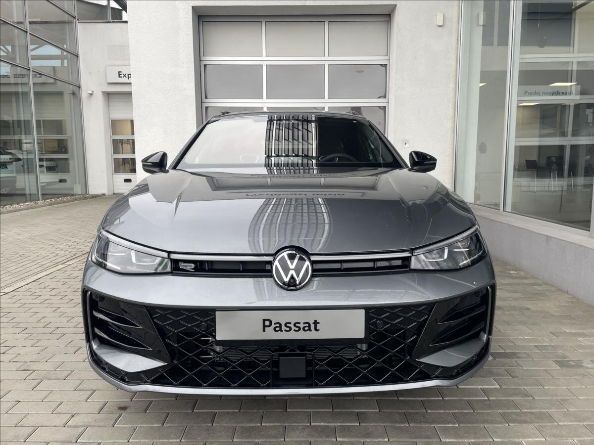 Volkswagen Passat Kombi 1,5 l 200 kw