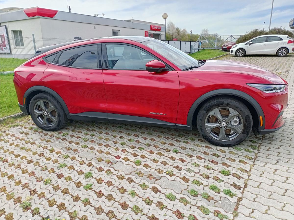 Ford Mustang Mach-E
