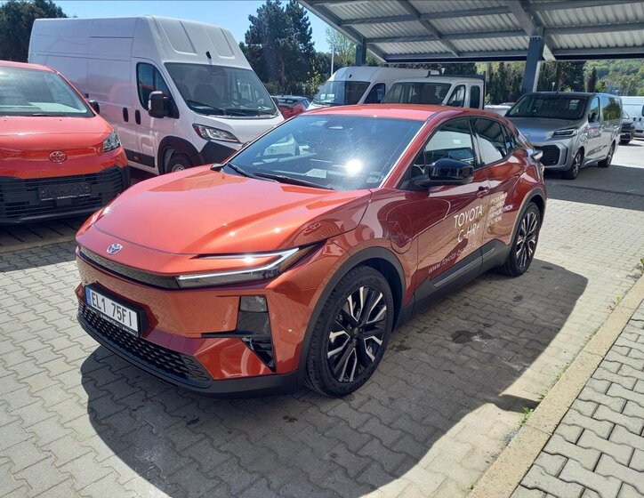 Toyota C-HR SUV / Terénní 0,0 160 kw