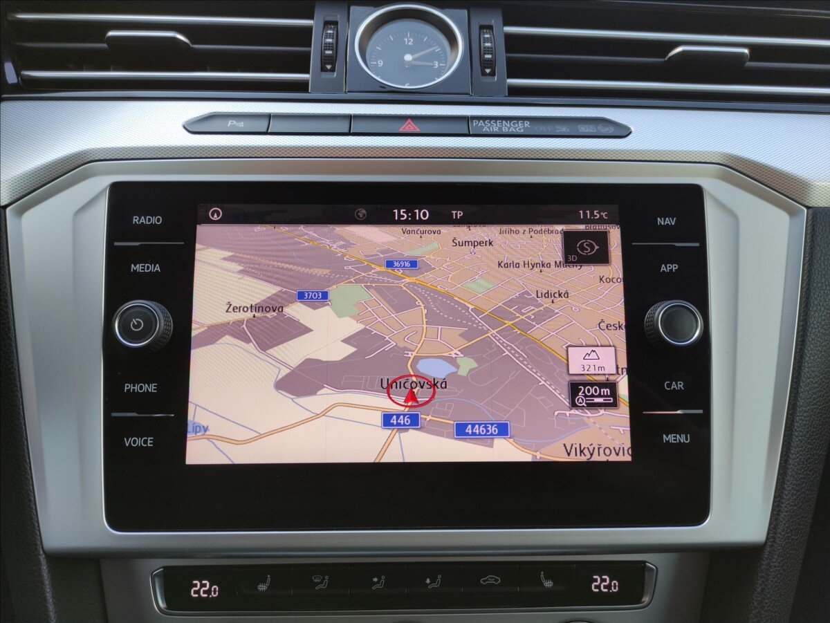 Volkswagen Passat Kombi 2,0 l 110 kw