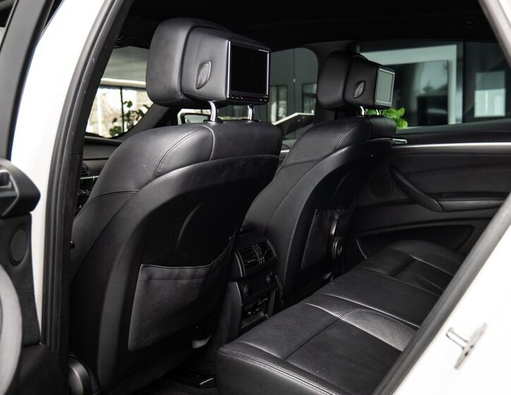 BMW X6 SUV / Terénní 3,0 l 180 kw