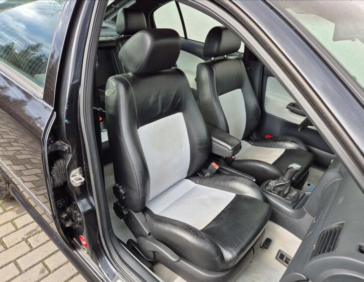 Škoda Octavia Sedan 1,8 l 132 kw