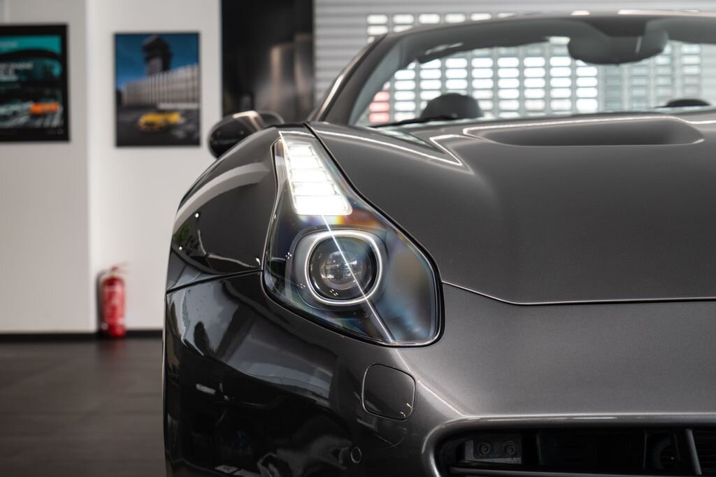 Ferrari California Kabriolet 3,9 l 412 kw
