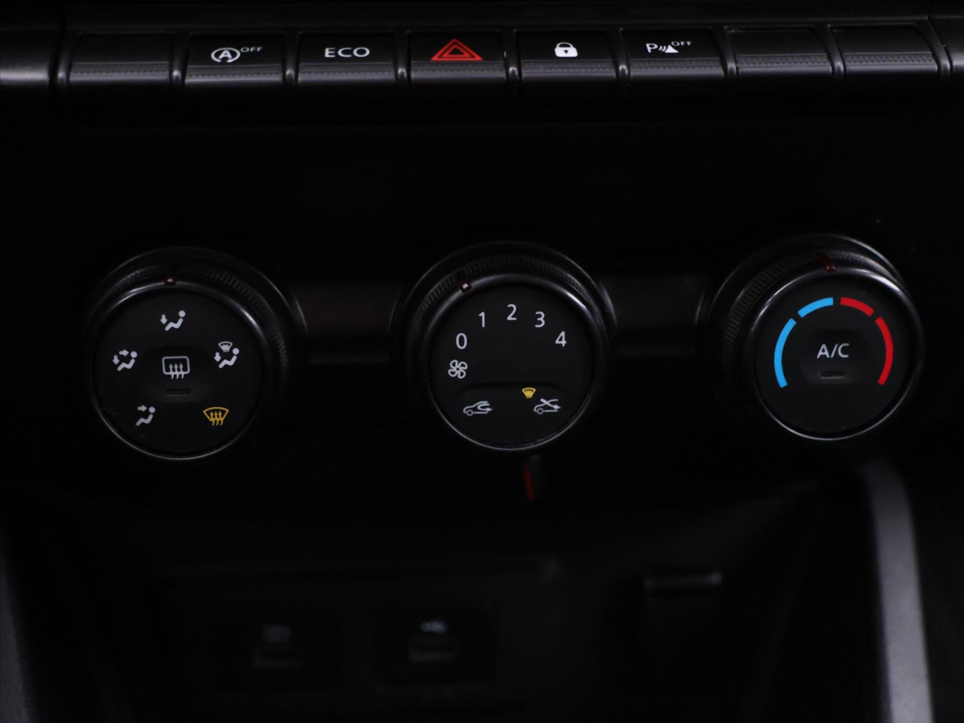 Dacia Duster SUV / Terénní 999,0 67 kw