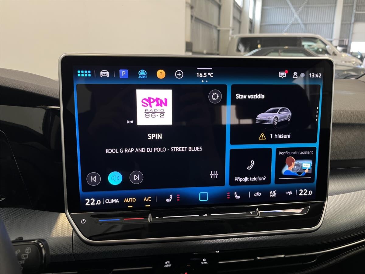 Volkswagen Golf Kombi 1,5 l 110 kw