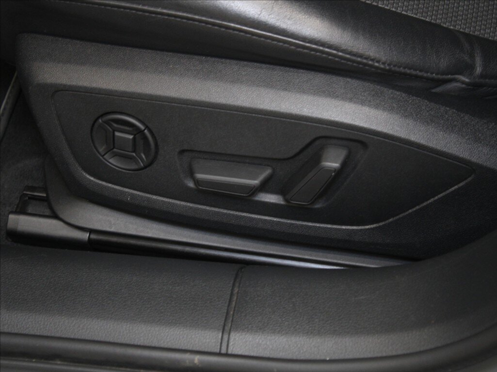 Audi A6 Sedan 3,0 l 210 kw