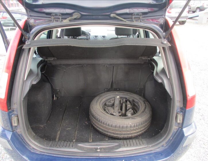 Ford Fusion Kombi 1,4 l 59 kw