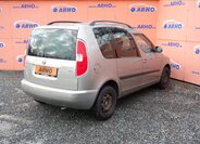 Škoda Roomster Kombi 1,4 l 63 kw