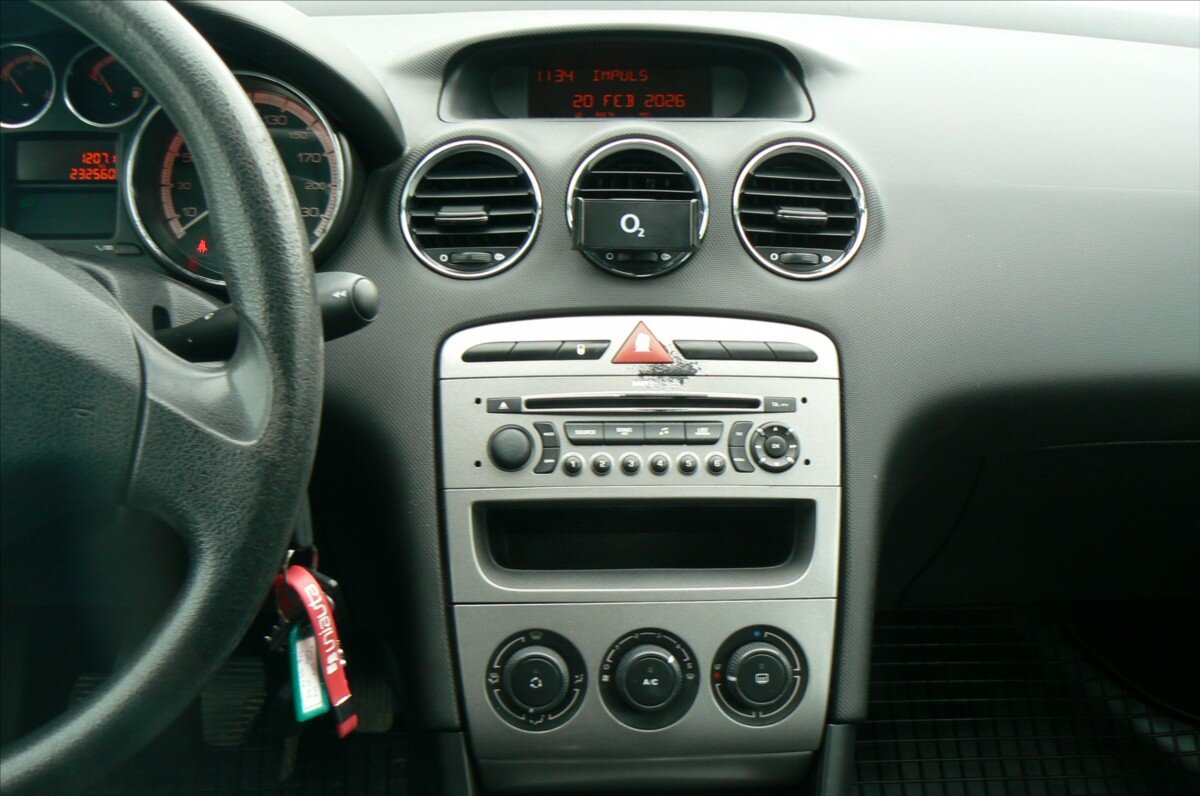 Peugeot 308 Hatchback 1,6 l 66 kw