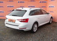 Škoda Superb Kombi 2,0 l 90 kw