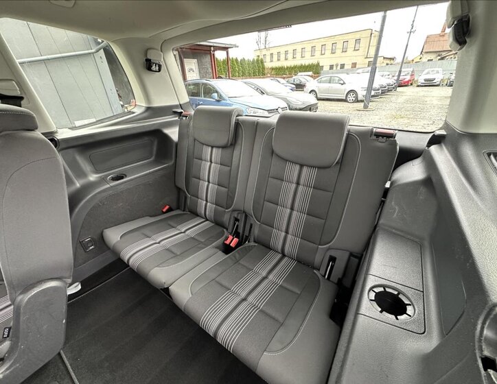 Volkswagen Touran MPV 2,0 l 103 kw