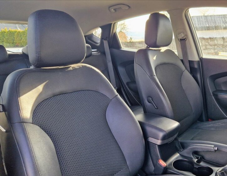 Hyundai ix35 SUV / Terénní 1,6 l 99 kw