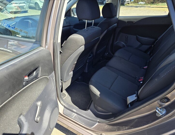 Hyundai i30 Hatchback 1,4 l 80 kw