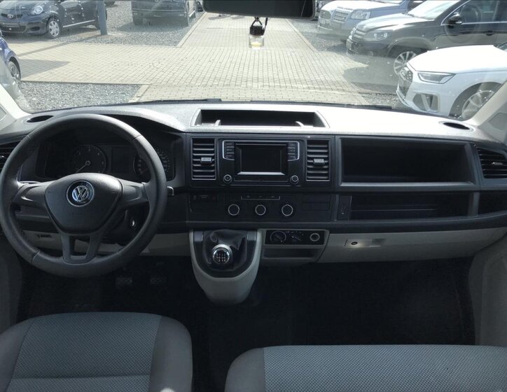 Volkswagen Transporter Kombi 2,0 l 110 kw