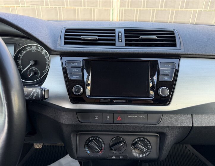 Škoda Fabia Hatchback 999,0 70 kw