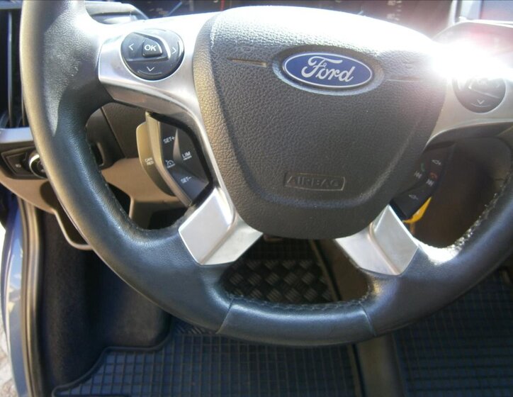 Ford Tourneo Custom VAN / Minibus 2,2 l 92 kw