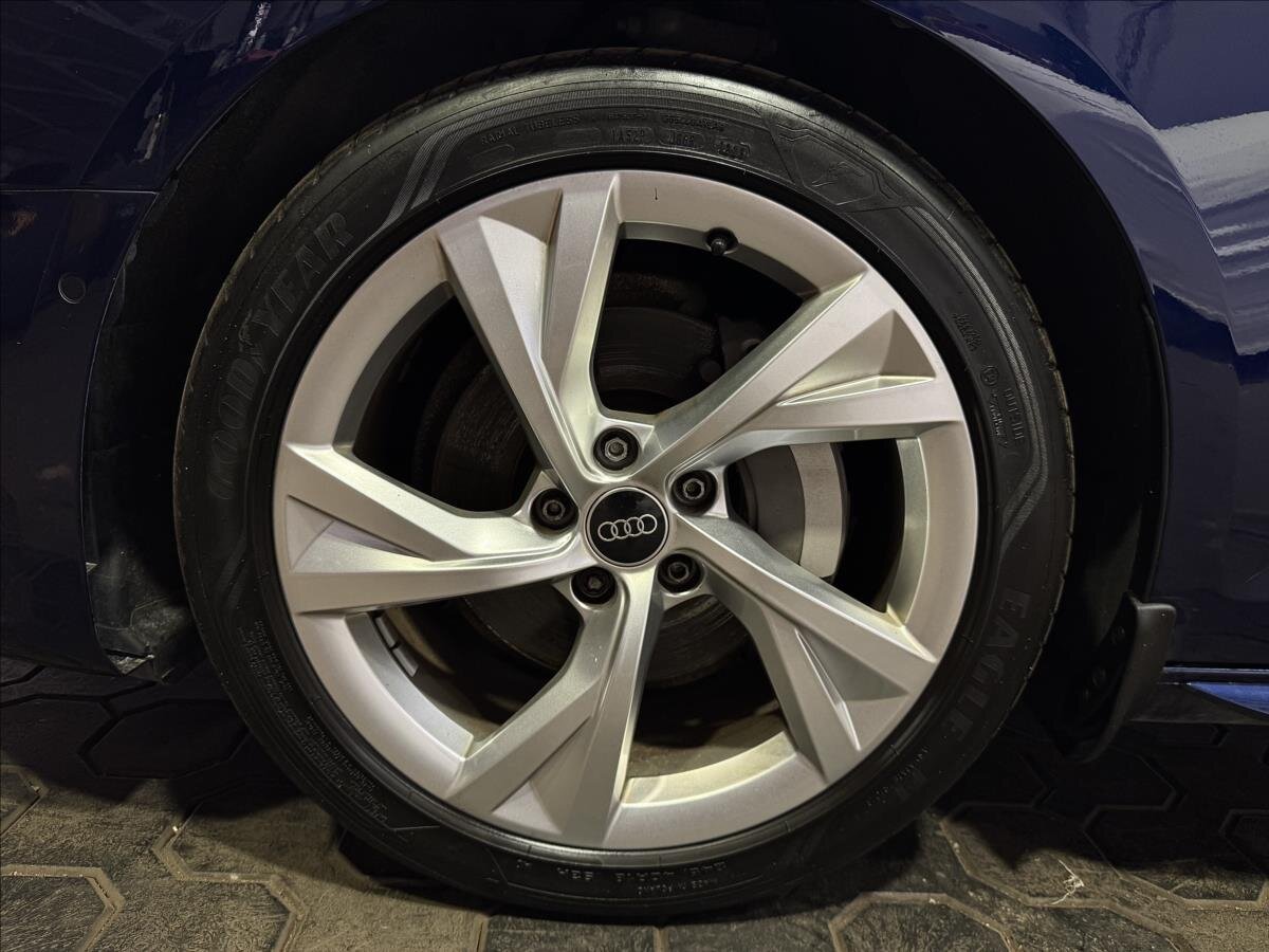 Audi A4 Kombi 2,0 l 150 kw