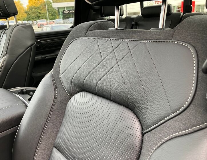 Dodge RAM Pick-up 3,0 l 403 kw