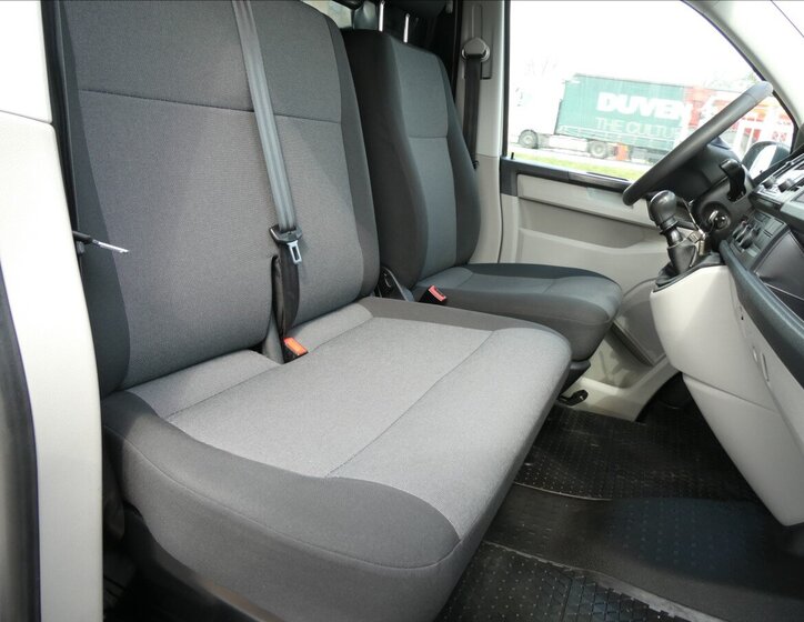 Volkswagen Transporter Skříň 2,0 l 75 kw