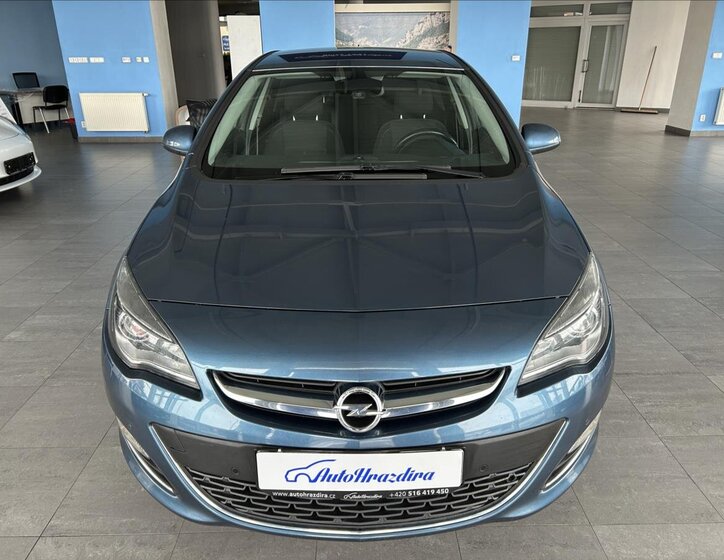 Opel Astra Hatchback 1,6 l 125 kw