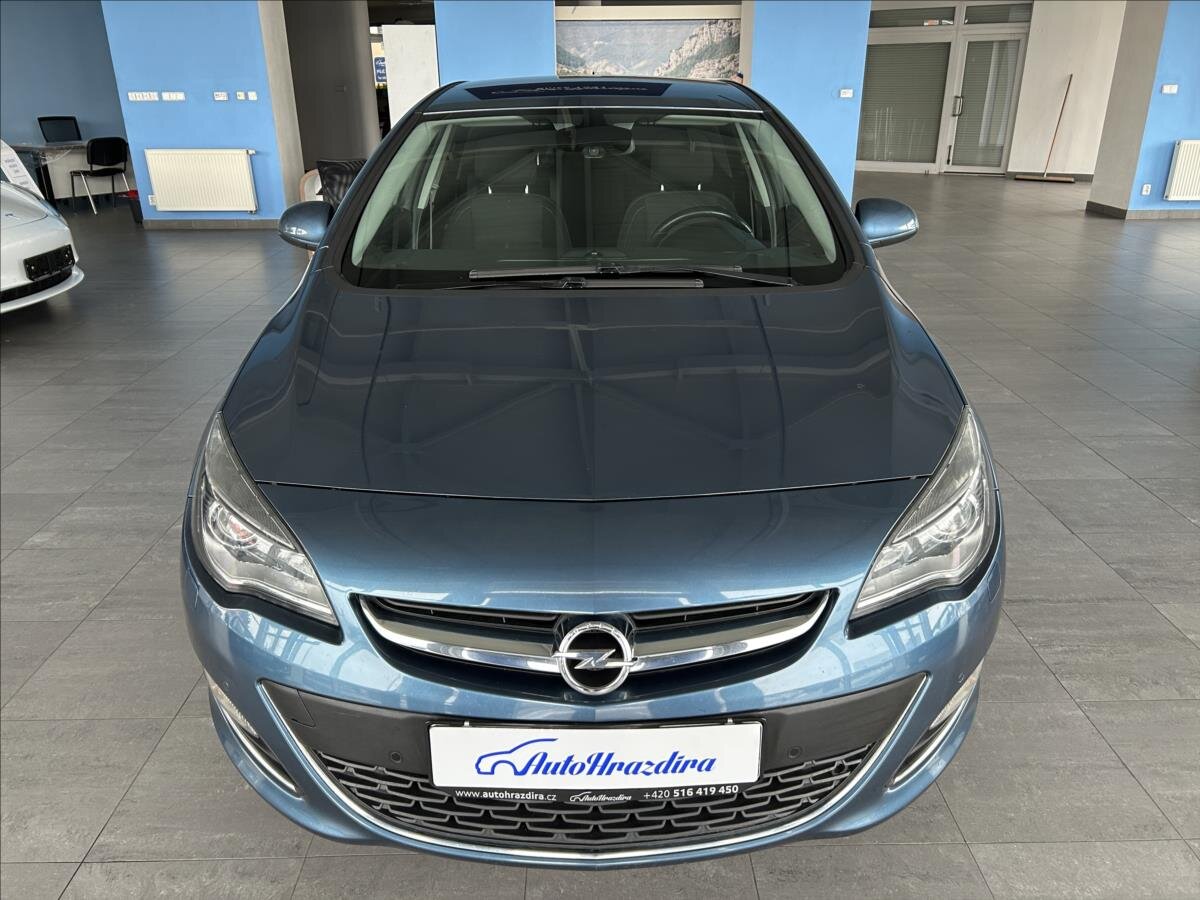 Opel Astra Hatchback 1,6 l 125 kw