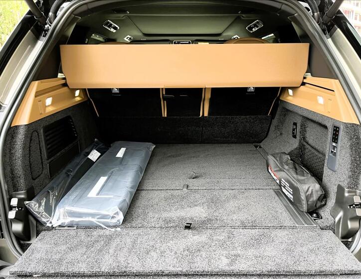 Land Rover Range Rover 6