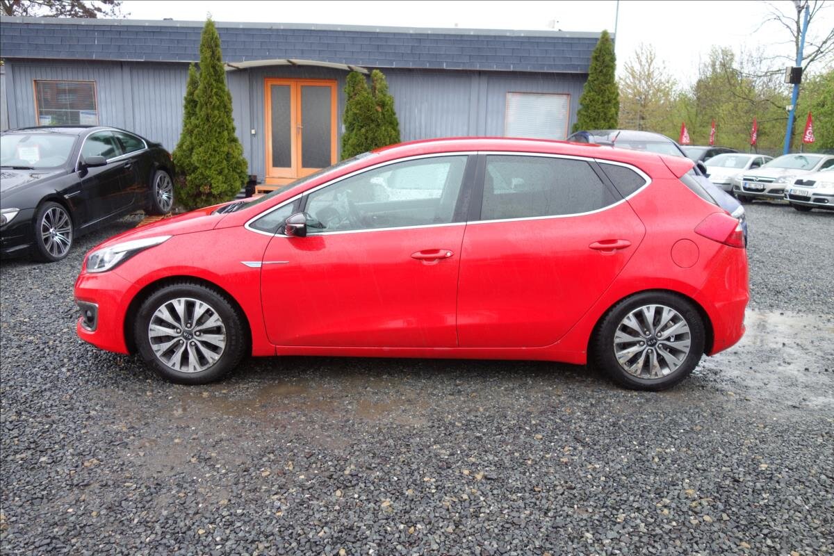 KIA Ceed Hatchback 1,6 l 99 kw