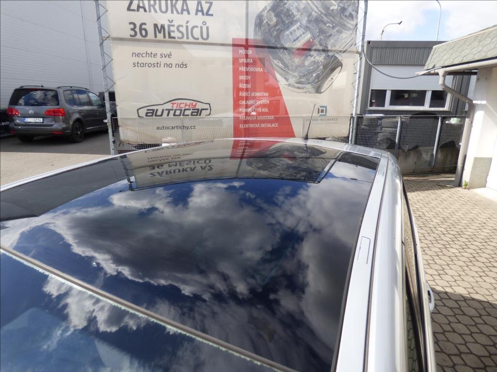 Peugeot 5008 MPV 1,6 l 88 kw