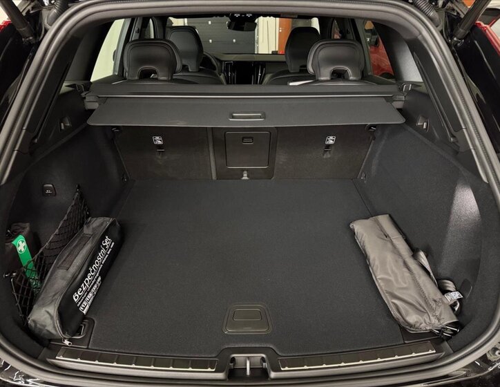 Volvo XC60 SUV / Terénní 2,0 l 184 kw