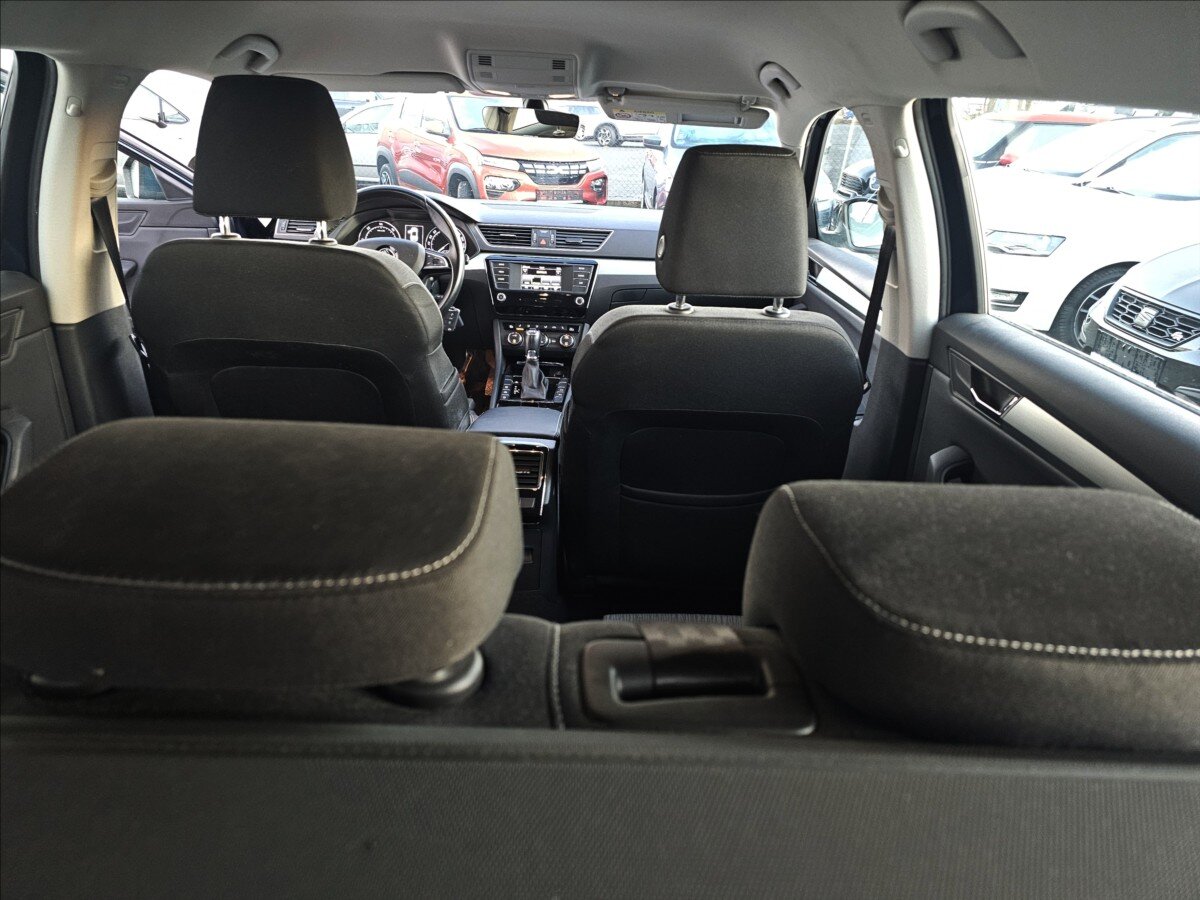 Škoda Superb Kombi 2,0 l 140 kw