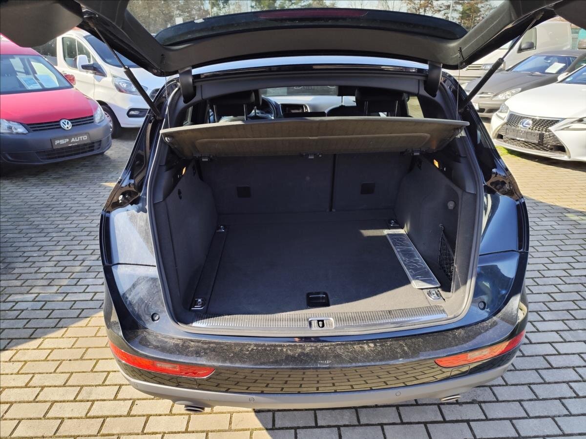 Audi Q5 Kombi 3,0 l 176 kw