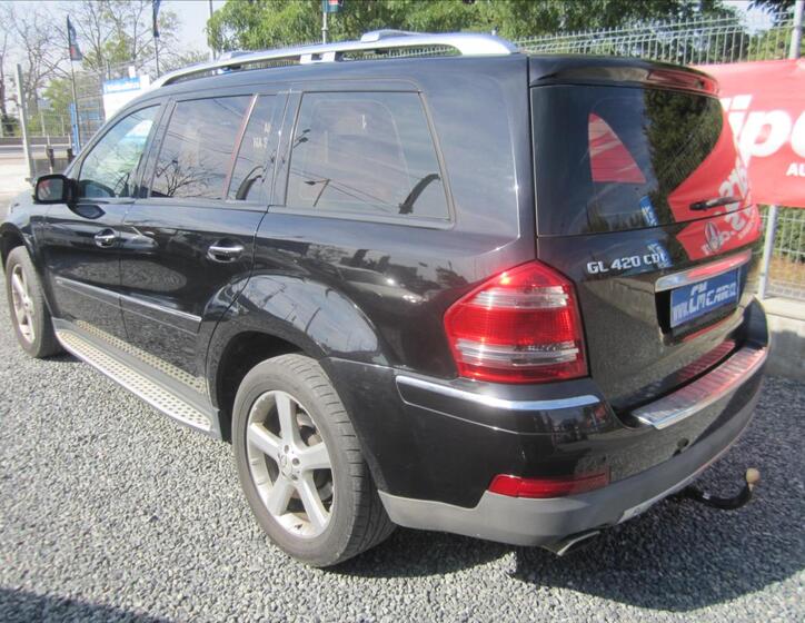 Mercedes-Benz GL 6