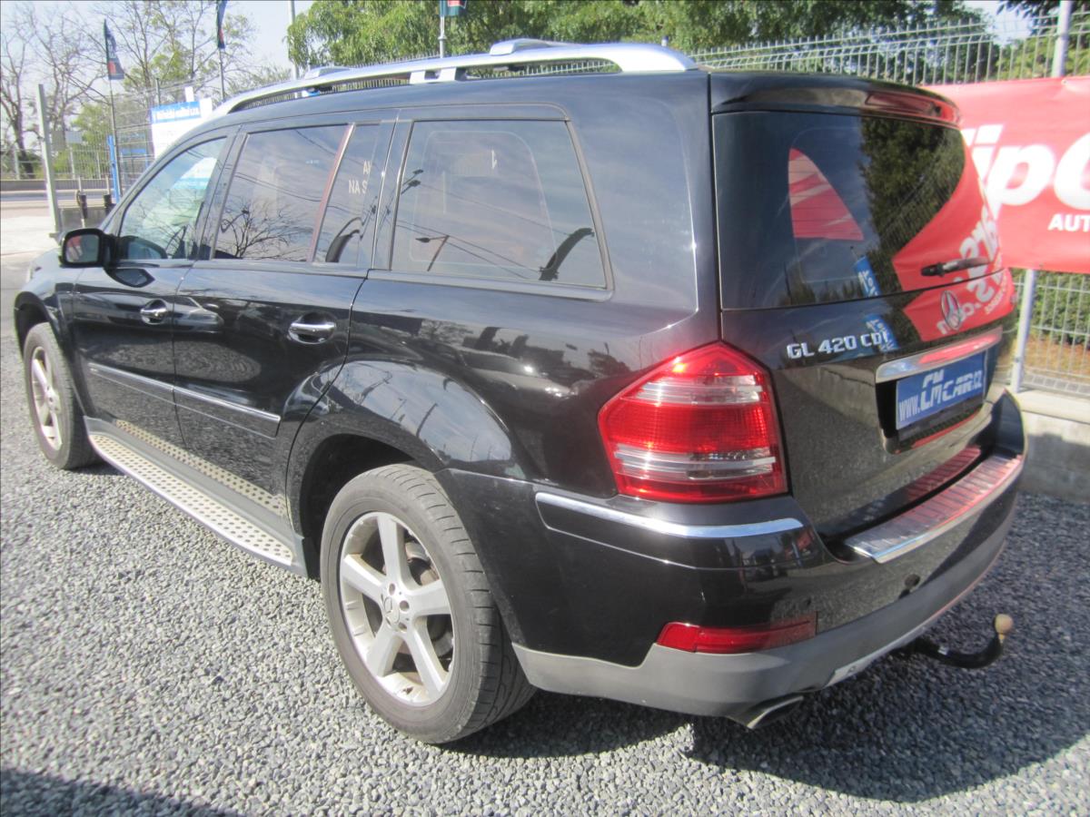 Mercedes-Benz GL