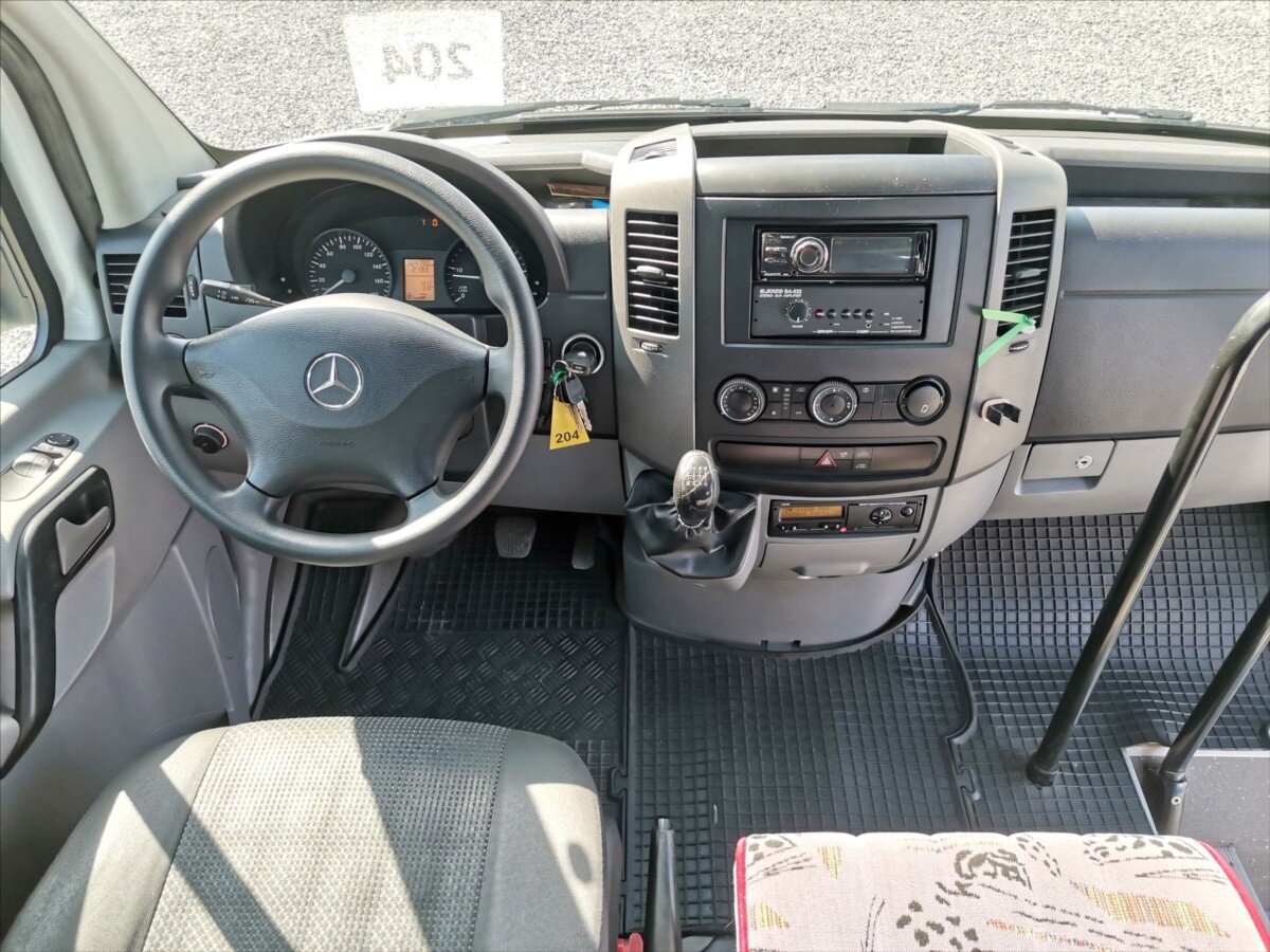 Mercedes-Benz Ostatní Ostatní 2,1 l 120 kw