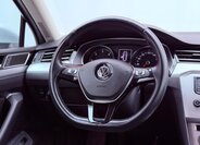 Volkswagen Passat Kombi 2,0 l 110 kw