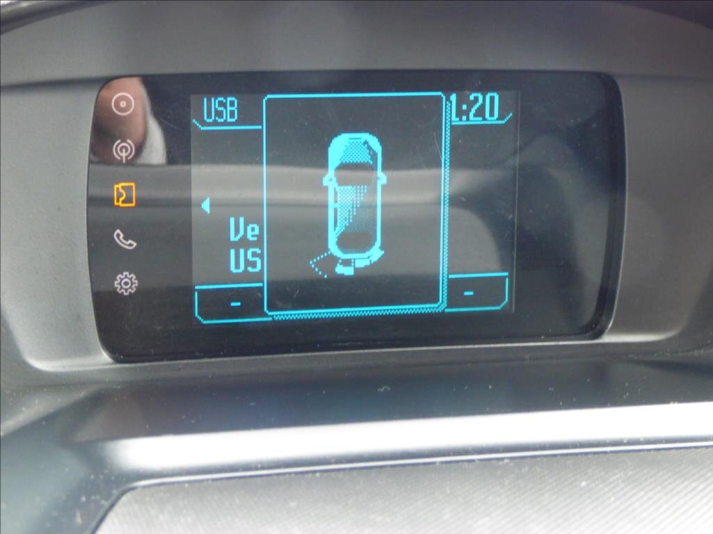 Ford Kuga SUV / Terénní 2,0 l 110 kw