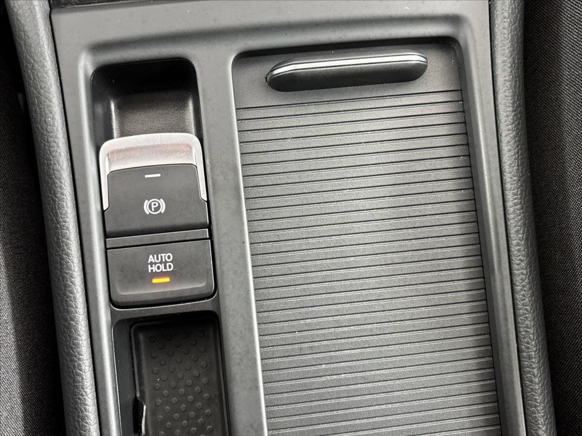 Volkswagen Golf Hatchback 1,4 l 81 kw