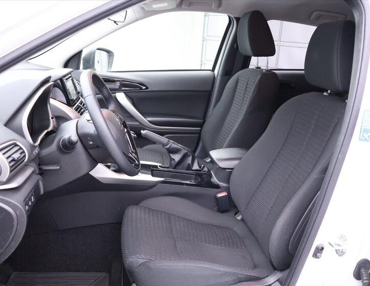 Mitsubishi Eclipse Cross SUV / Terénní 1,5 l 120 kw