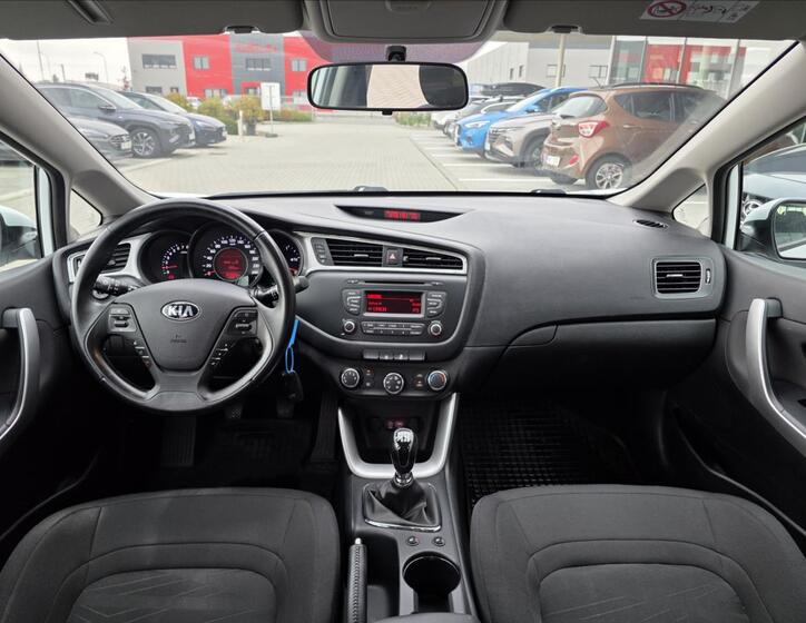 KIA Ceed 11