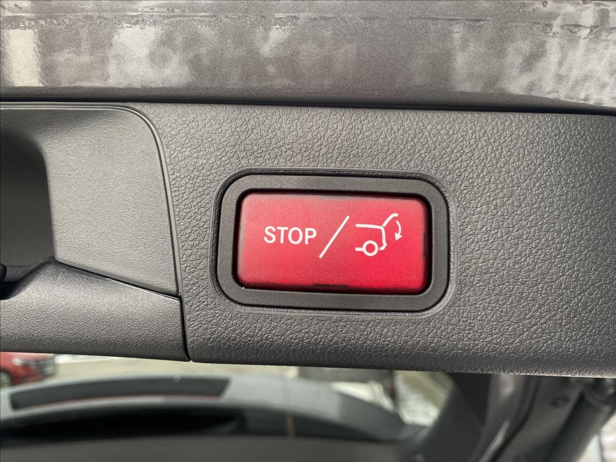 Mercedes-Benz Třídy B Hatchback 1,3 l 120 kw