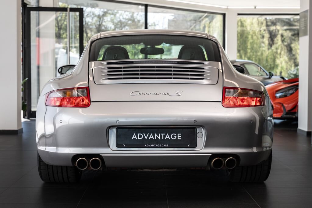 Porsche 911 Kupé 3,8 l 261 kw