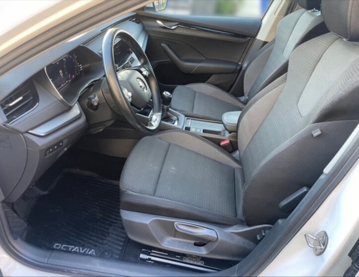 Škoda Octavia Liftback 1,5 l 110 kw