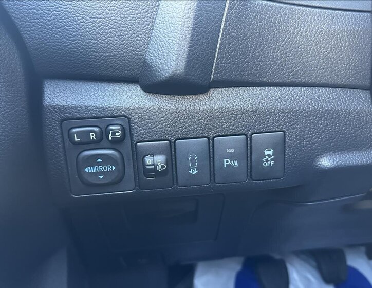 Toyota Auris Kombi 1,6 l 98 kw