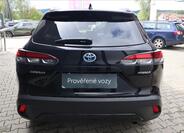 Toyota Corolla Cross 8