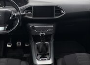 Peugeot 308 Kombi 1,2 l 96 kw